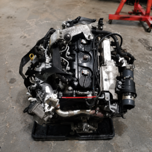 Nissan NP300 2.5L YD25 Turbo Diesel Complete Engine Assembly