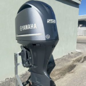 Yamaha F250 250HP V6 Four-Stroke Outboard Motor